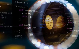 灌南 ,php声明和调用变量的符号是什么？